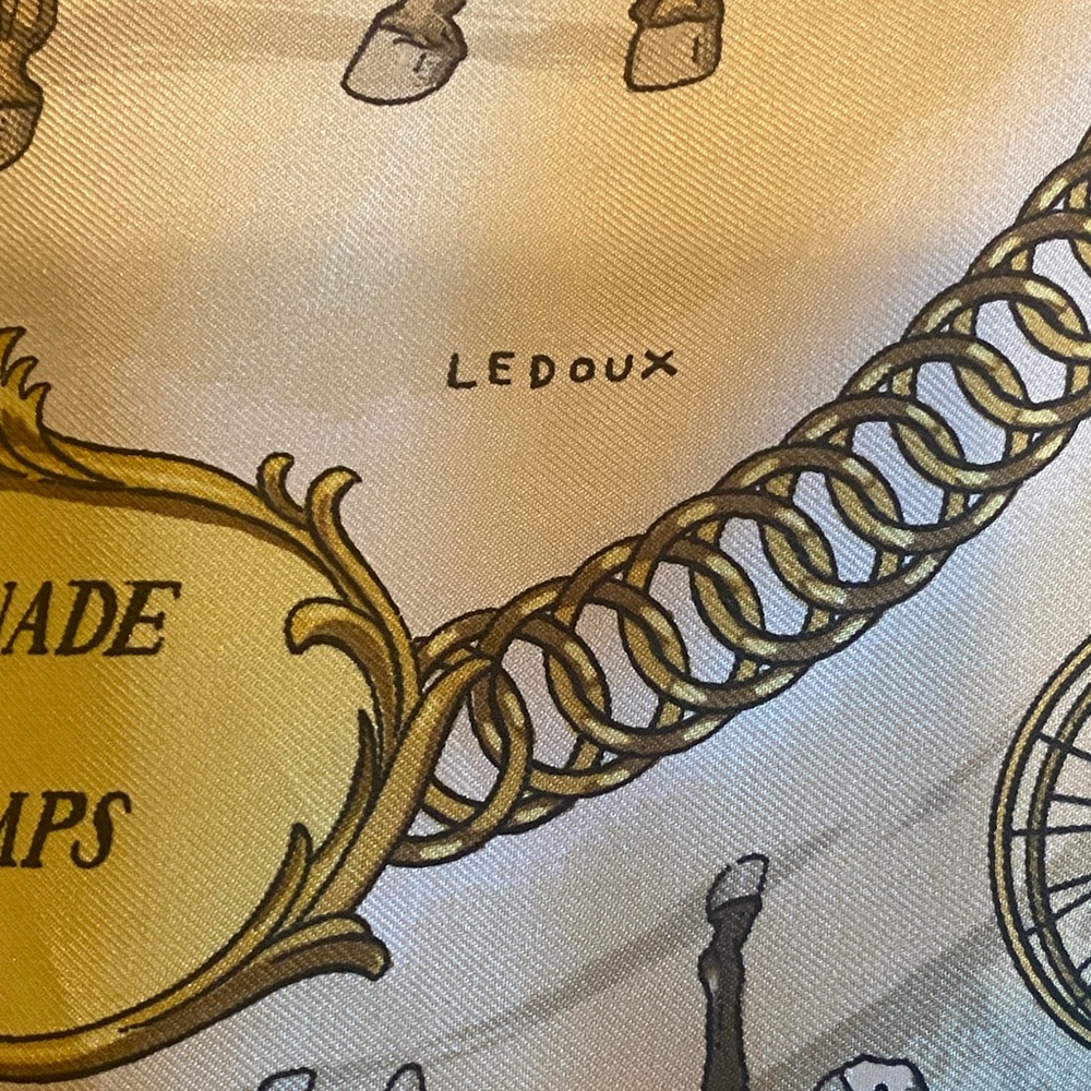 Hermès Paris Equestrian La Promenade de Longchamps Silk Scarf - Picture 3 of 11